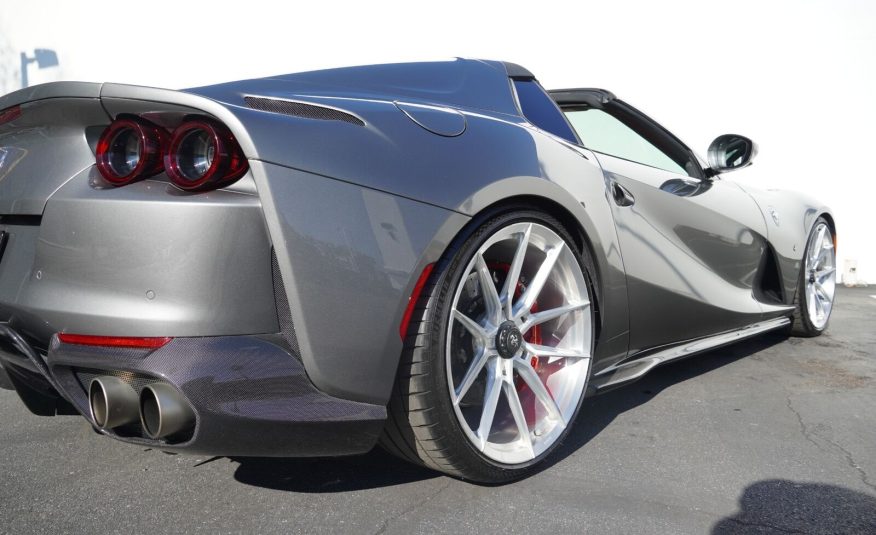2021 Ferrari 812 GTS