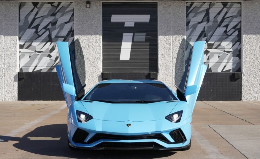 2018 Lamborghini Aventador LP 740-4 S