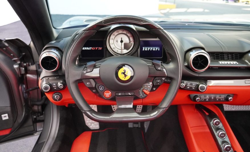 2021 Ferrari 812 GTS