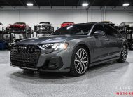2022 Audi S8 HY 4.0T quattro
