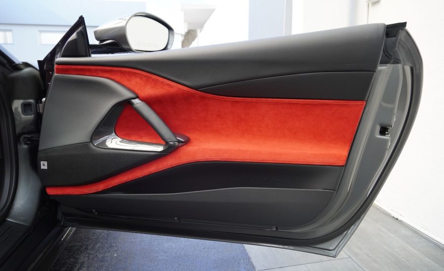 2021 Ferrari 812 GTS