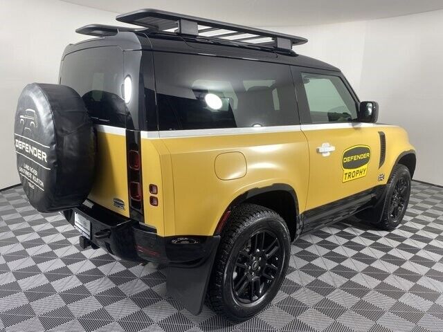 2023 Land Rover Defender X-Dynamic SE