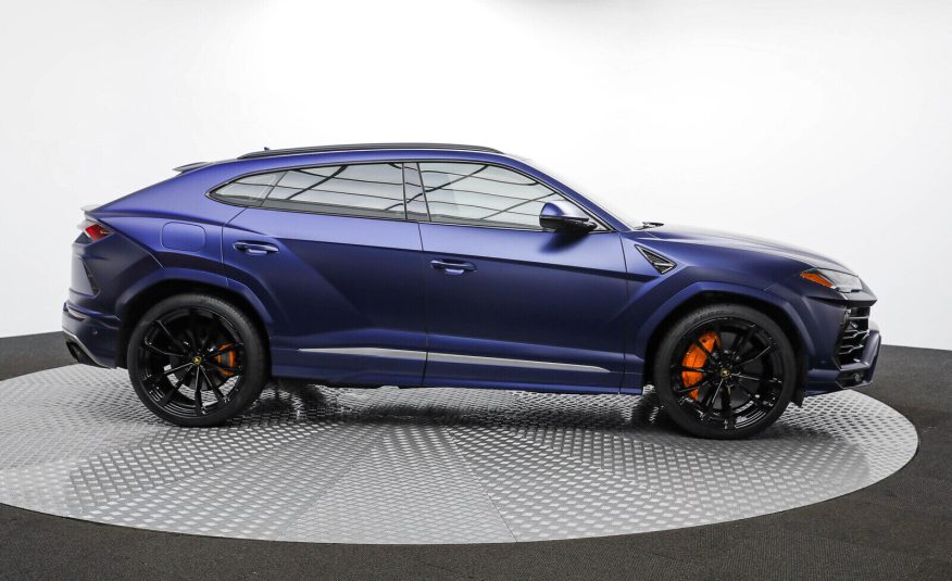 2021 Lamborghini Urus AWD