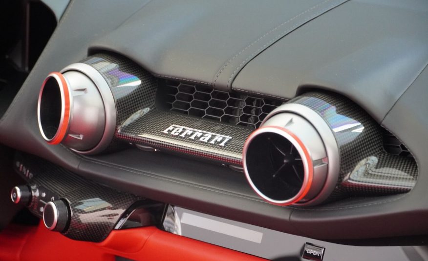 2021 Ferrari 812 GTS