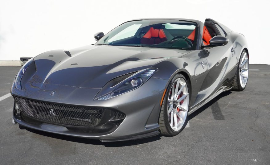 2021 Ferrari 812 GTS