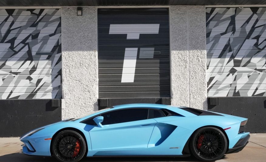 2018 Lamborghini Aventador LP 740-4 S