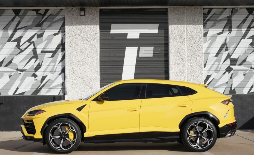 2022 Lamborghini Urus