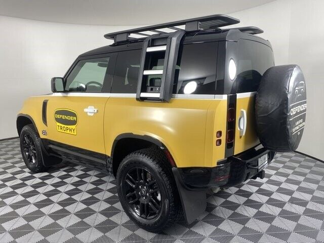 2023 Land Rover Defender X-Dynamic SE