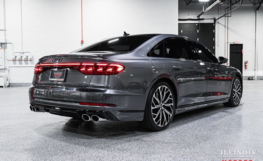 2022 Audi S8 HY 4.0T quattro