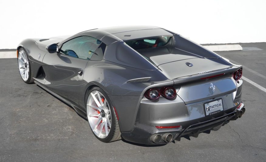 2021 Ferrari 812 GTS