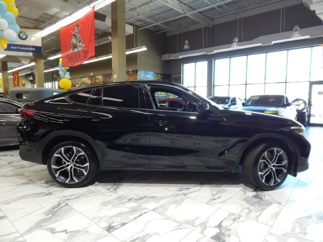 2021 BMW X6 xDrive40i AWD
