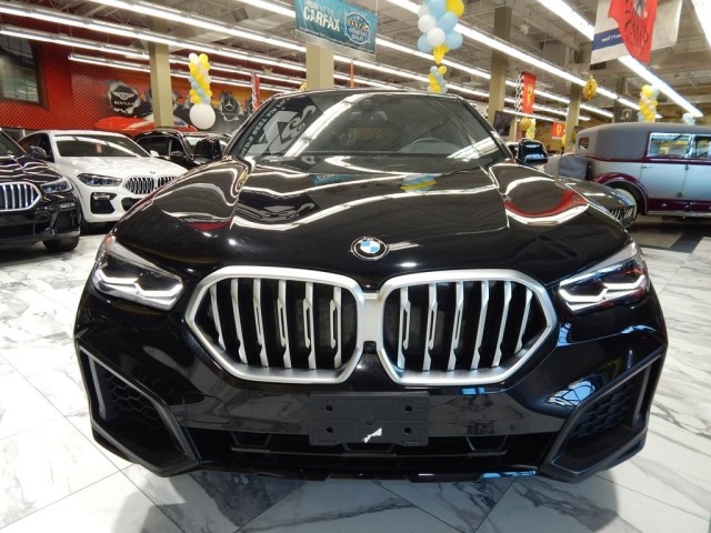2021 BMW X6 xDrive40i AWD