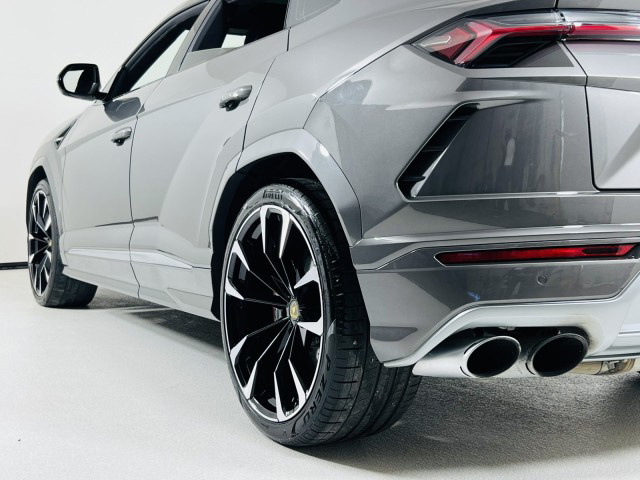 2022 Lamborghini Urus AWD 4dr SUV
