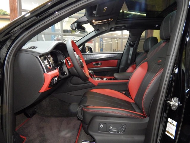 2022 Bentley Bentayga V8 AWD