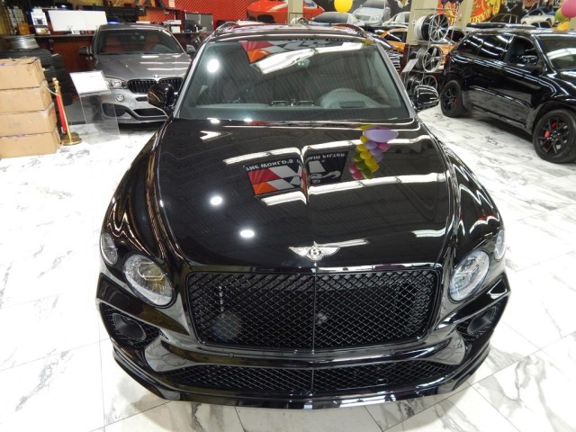 2022 Bentley Bentayga V8 AWD