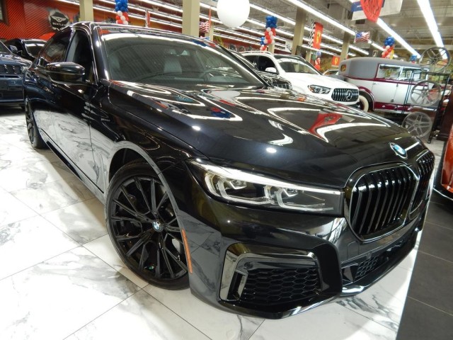 2022 BMW 7 Series 750i xDrive AWD