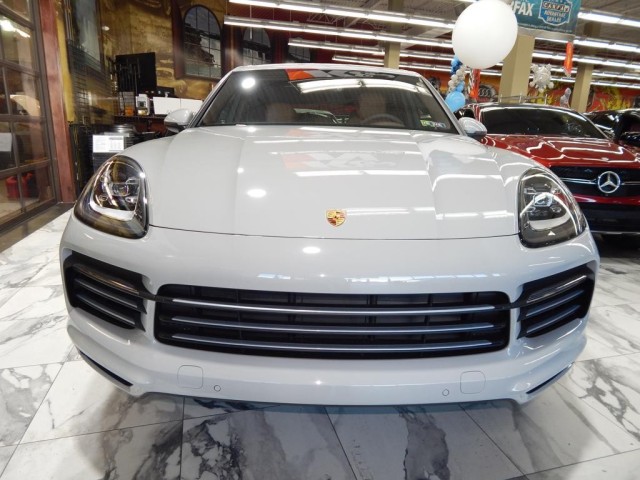 2022 Porsche Cayenne AWD