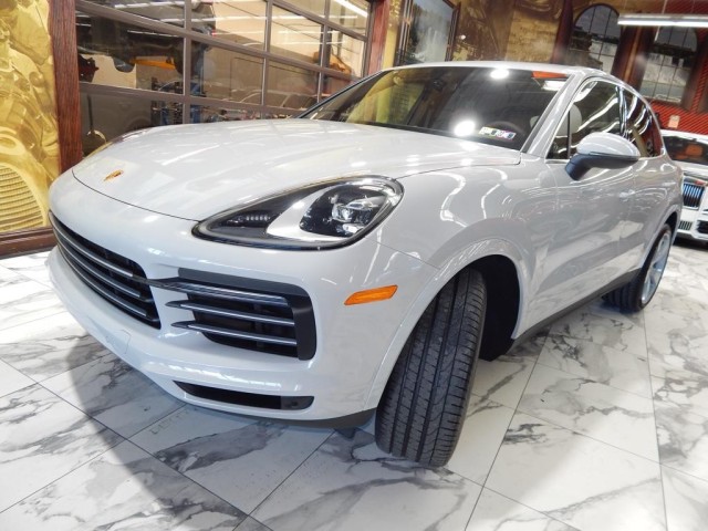 2022 Porsche Cayenne AWD