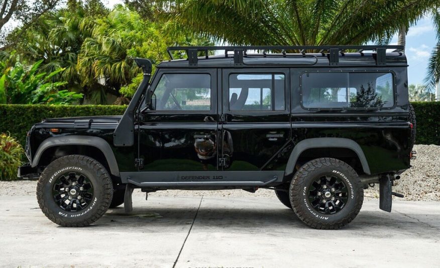 1990 Land Rover Defender