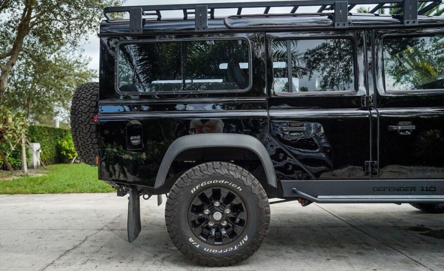 1990 Land Rover Defender