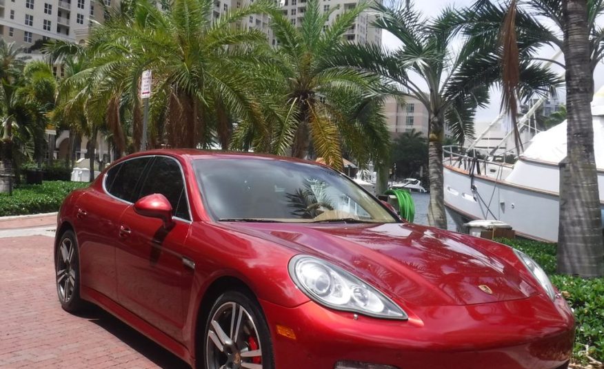 2011 Porsche Panamera 4dr Hatchback