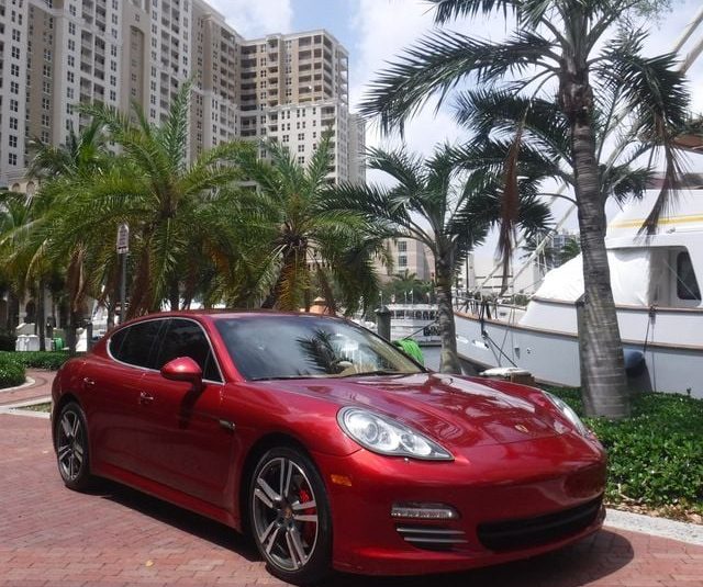 2011 Porsche Panamera 4dr Hatchback