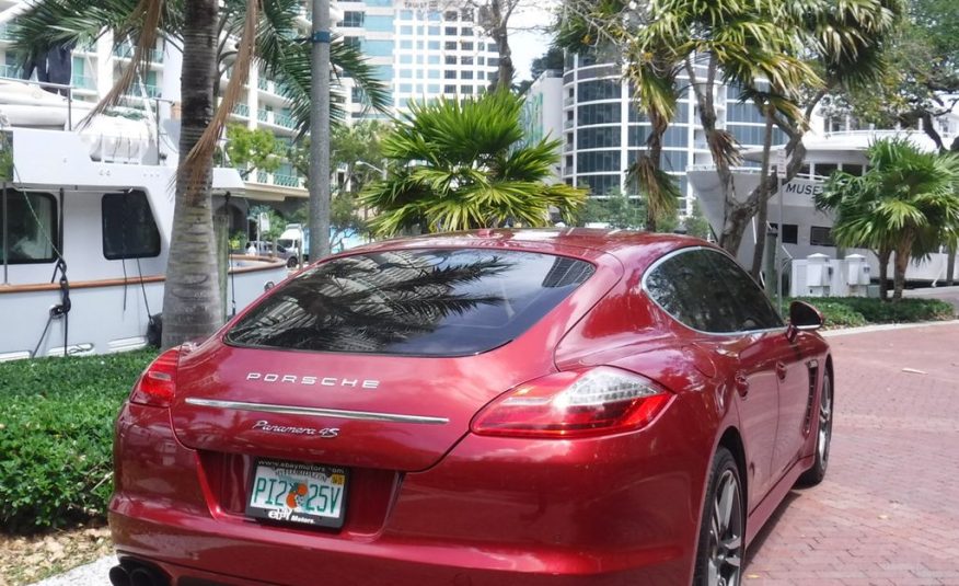 2011 Porsche Panamera 4dr Hatchback