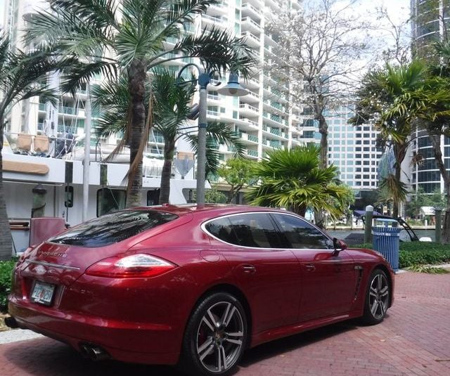 2011 Porsche Panamera 4dr Hatchback