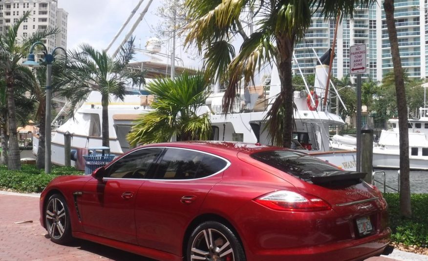 2011 Porsche Panamera 4dr Hatchback