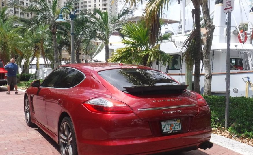 2011 Porsche Panamera 4dr Hatchback
