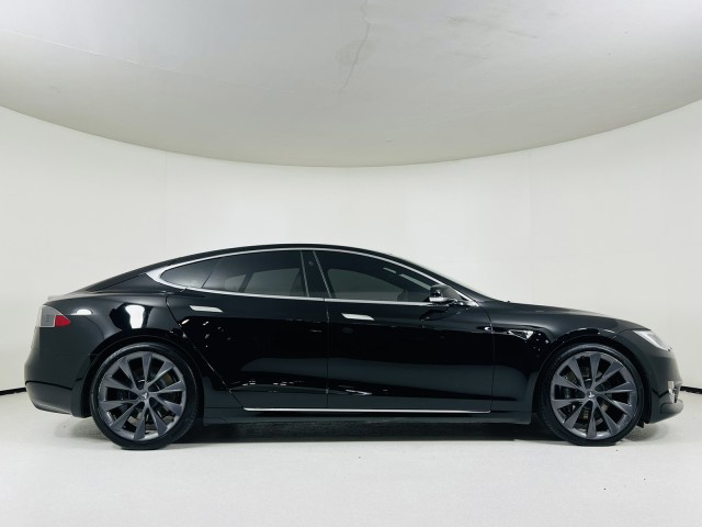 2021 Tesla Model S Long Range / Self Driving