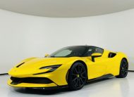 2022 Ferrari SF90 Stradale Highly optioned / Tons of Carbon Fibre