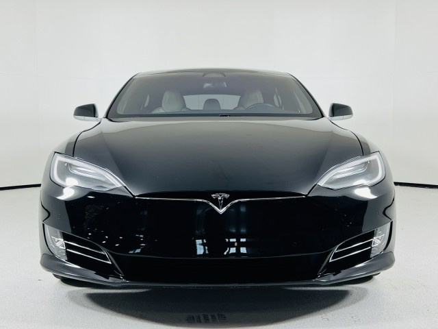 2021 Tesla Model S Long Range / Self Driving