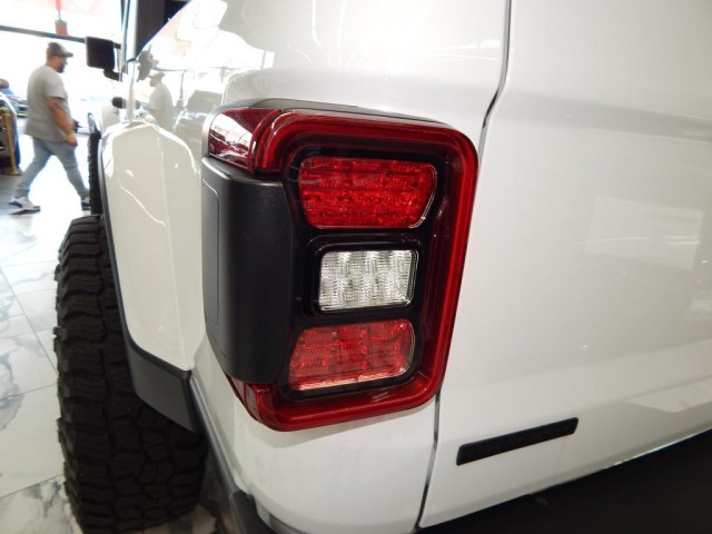 2021 Jeep Gladiator Willys 4WD Diesel