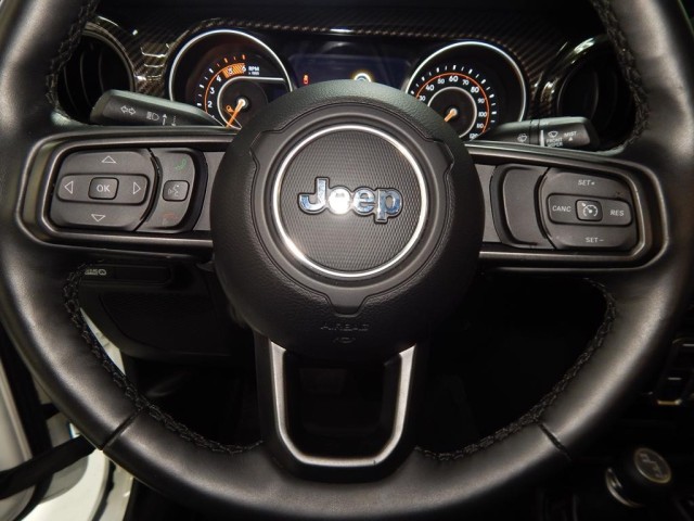 2021 Jeep Gladiator Willys 4WD Diesel