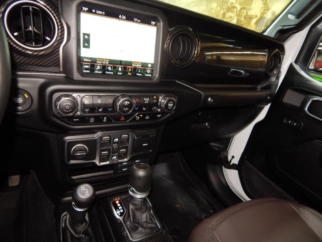 2021 Jeep Gladiator Willys 4WD Diesel