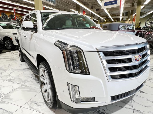 2020 Cadillac Escalade ESV Premium Luxury 4WD
