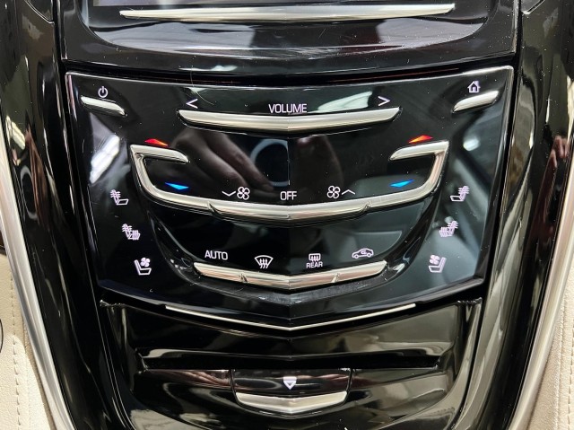 2020 Cadillac Escalade ESV Premium Luxury 4WD