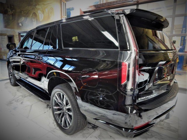 2021 Cadillac Escalade ESV Sport 4WD