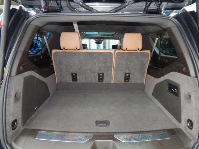 2021 Cadillac Escalade ESV Sport 4WD