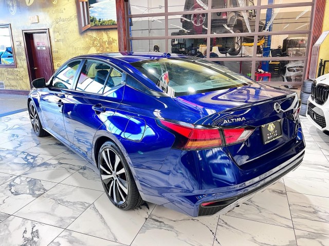 2020 Nissan Altima 2.5 SR