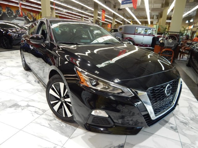 2021 Nissan Altima 2.5 SV