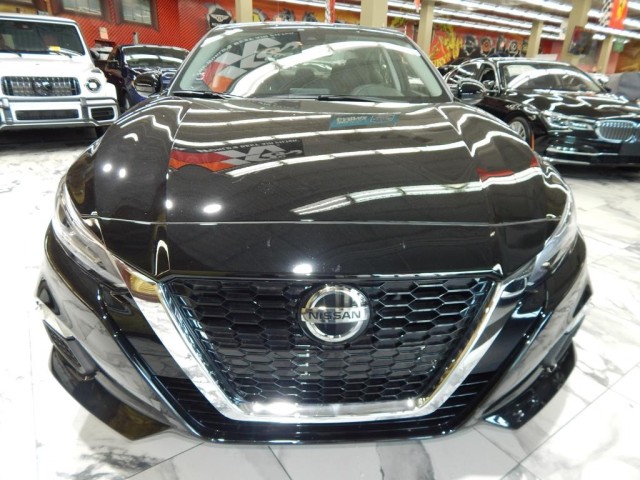 2021 Nissan Altima 2.5 SV