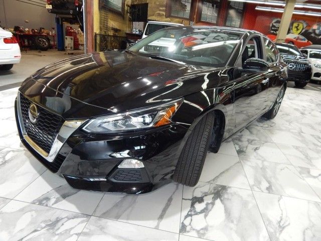 2021 Nissan Altima 2.5 SV
