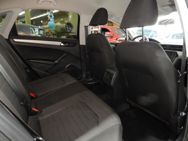 2021 Volkswagen Passat 2.0T S