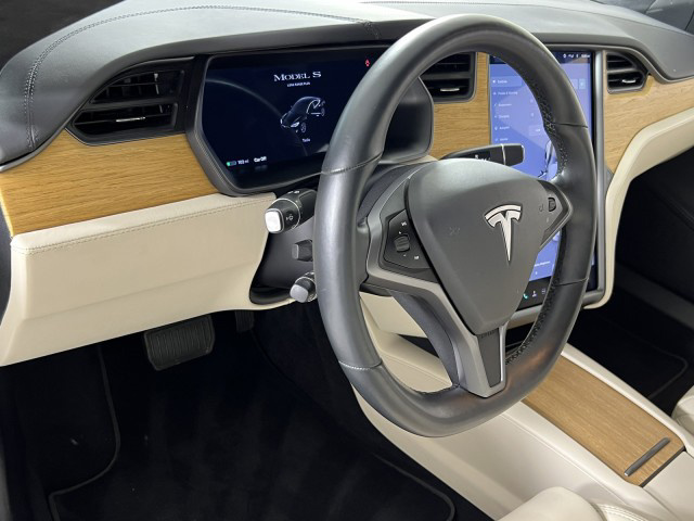 2021 Tesla Model S Long Range / Self Driving
