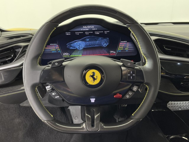 2022 Ferrari SF90 Stradale Highly optioned / Tons of Carbon Fibre