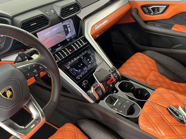 2021 Lamborghini Urus