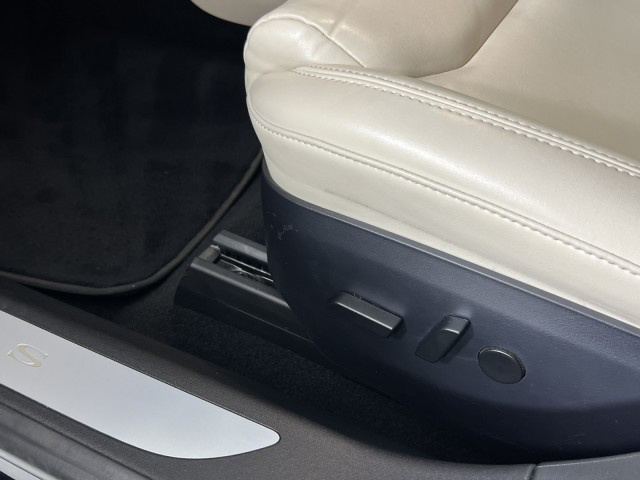 2021 Tesla Model S Long Range / Self Driving