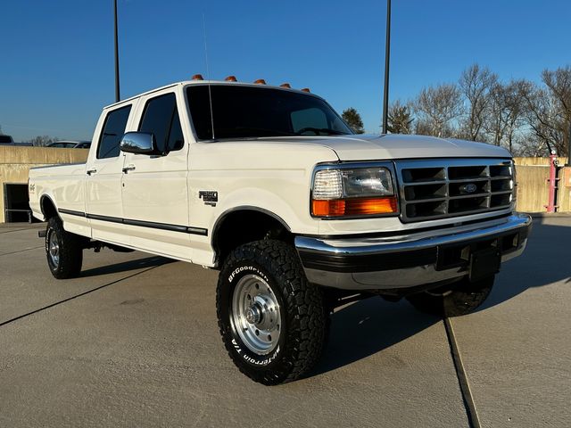 1997 Ford F-350 XLT CCLB